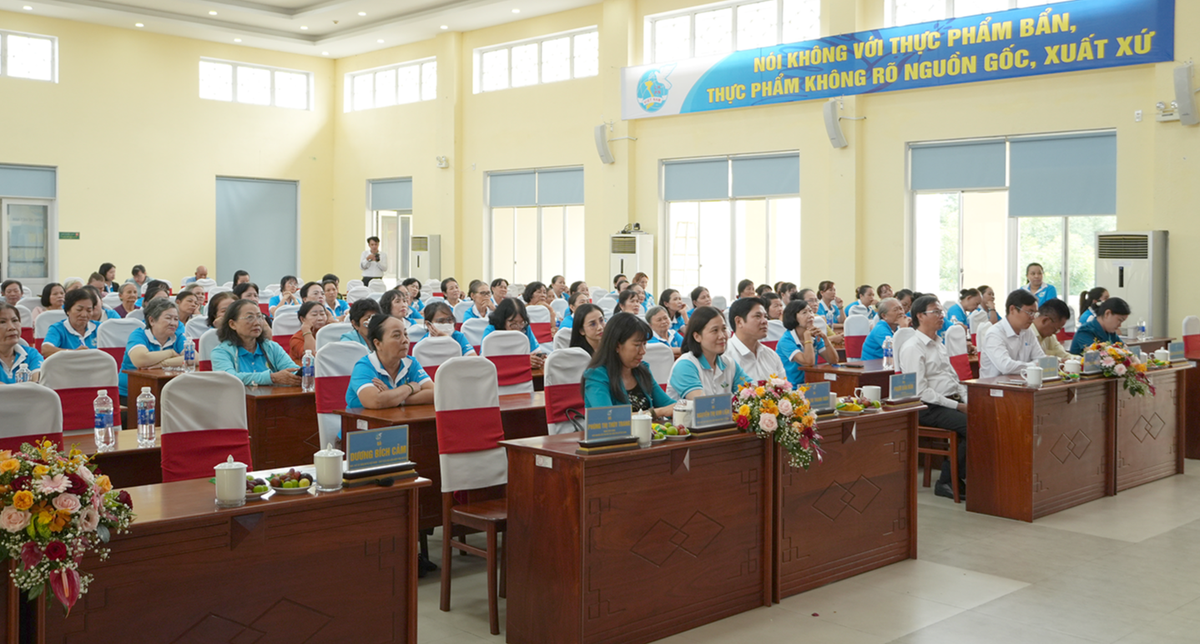 Từ bàn ăn đến cánh đồng: Phụ nữ Tây Ninh và bài toán gỡ khó cho an toàn thực phẩm - Ảnh 1.