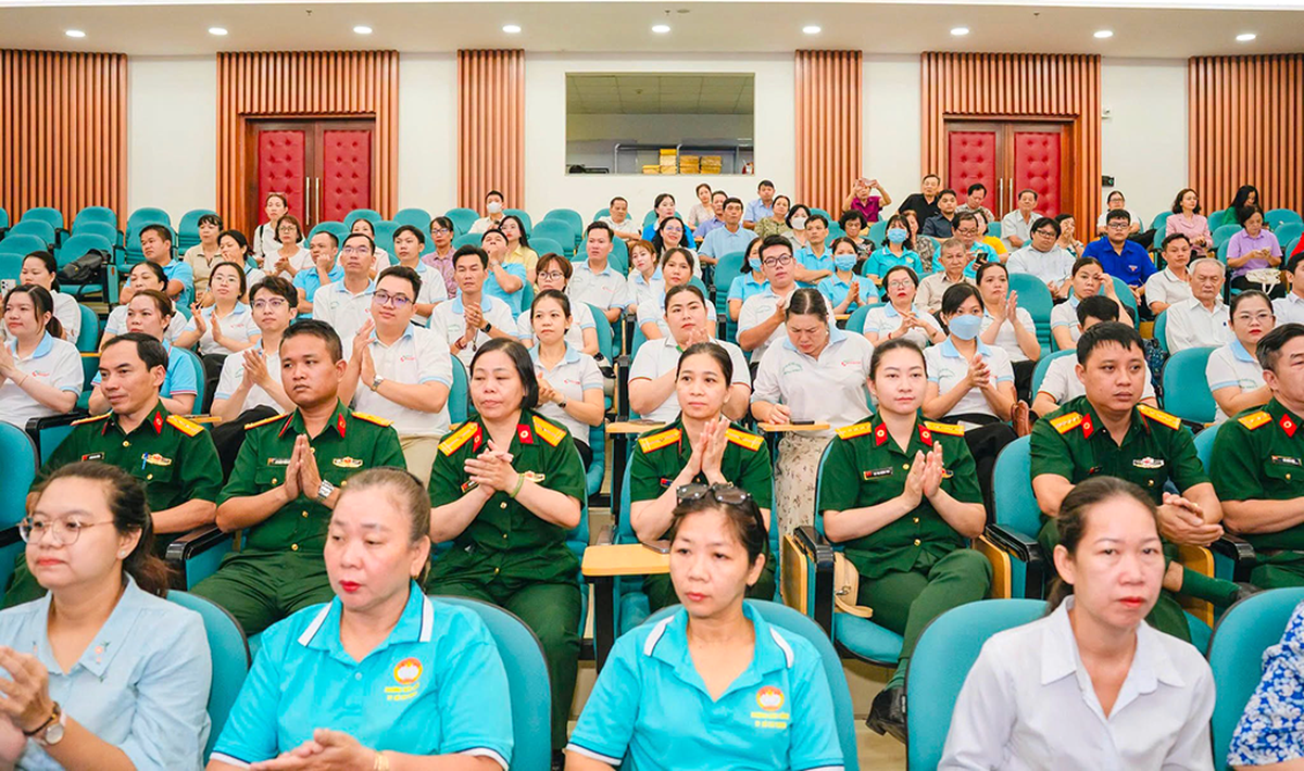 TPHCM: Đưa bác sĩ quân y về vùng căn cứ bằng những việc làm thực chất - Ảnh 1.