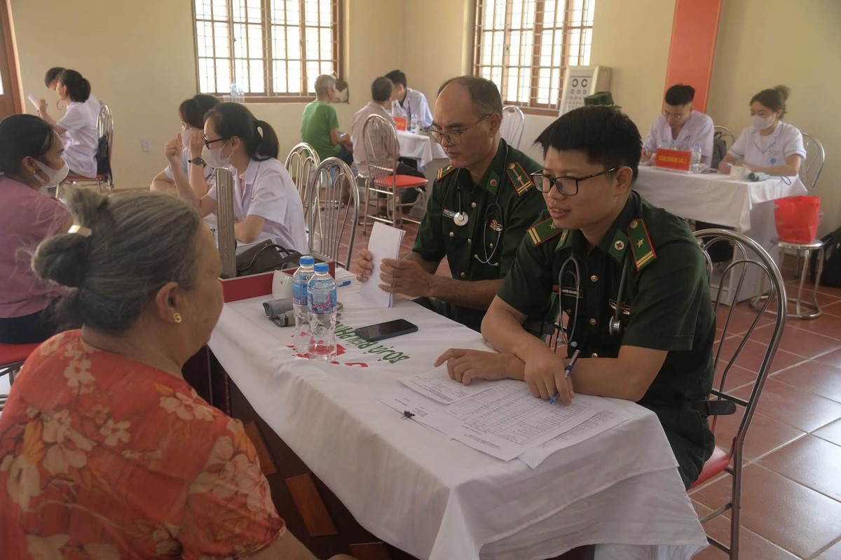 Những hoạt động tri ân ý nghĩa dịp 27/7 ở Lạng Sơn- Ảnh 1.