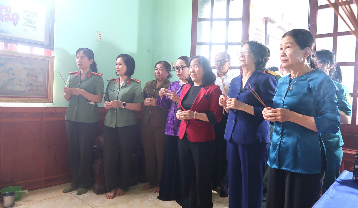 Bữa cơm tri ân tháng Bảy và những ký ức không phai - Ảnh 1.