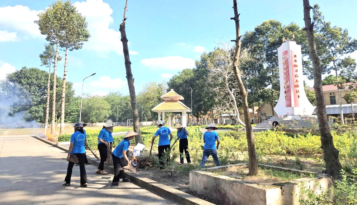 TPHCM: Phụ nữ xã An Long lan tỏa nhiều hoạt động ý nghĩa trong Tháng tri ân - Ảnh 2.
