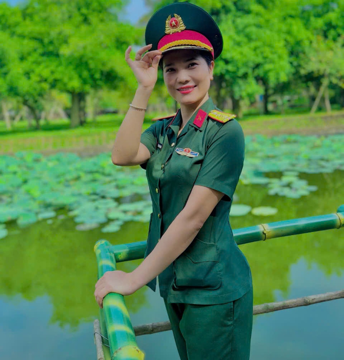 Nữ quân nhân tự hào tham gia hành trình đưa các anh về với đất mẹ - Ảnh 3.