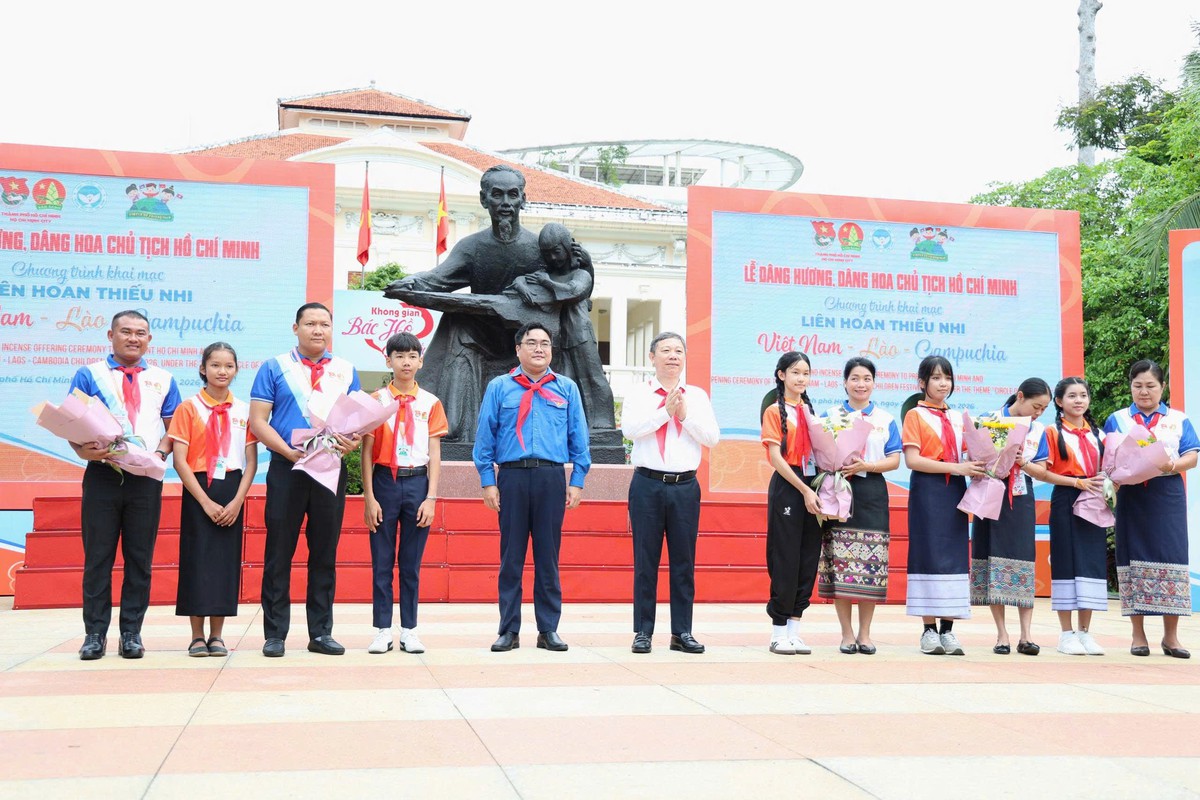 TPHCM đón 120 “đại biểu nhí” tham dự Liên hoan thiếu nhi Việt Nam - Lào - Campuchia- Ảnh 2.