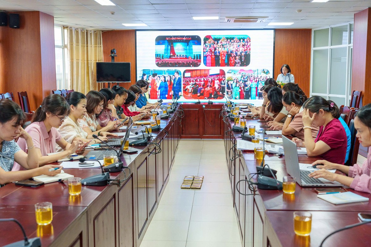 Phụ nữ Hà Nội đưa Nghị quyết Đại hội XIV vào cuộc sống bằng những hành động cụ thể- Ảnh 2.