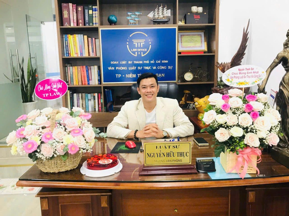 Nhường đường cho xe ưu tiên, nghĩa vụ pháp lý hay ý thức tham gia giao thông?- Ảnh 1.