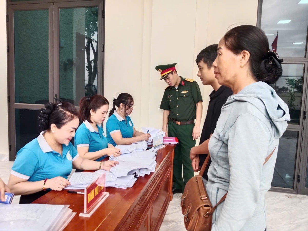 Hà Tĩnh: Hội LHPN phường Bắc Hồng Lĩnh hỗ trợ thu nhận mẫu ADN thân nhân liệt sĩ - Ảnh 1.