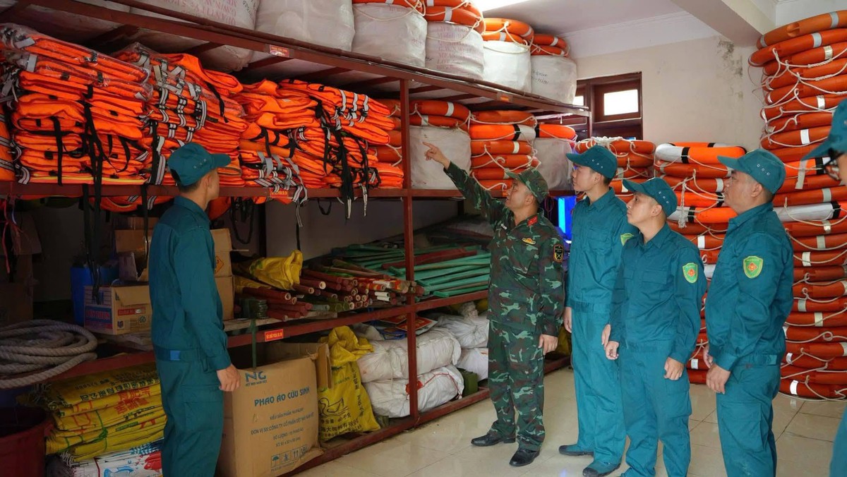 Quảng Ninh: Bộ CHQS tỉnh sẵn sàng ứng phó bão số 1 Maysak- Ảnh 4.