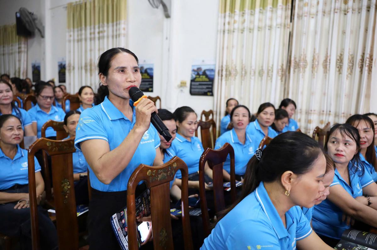 Ngày Thế giới phòng, chống mua bán người 30/7: Xây dựng "lá chắn" bảo vệ phụ nữ từ cộng đồng - Ảnh 1.