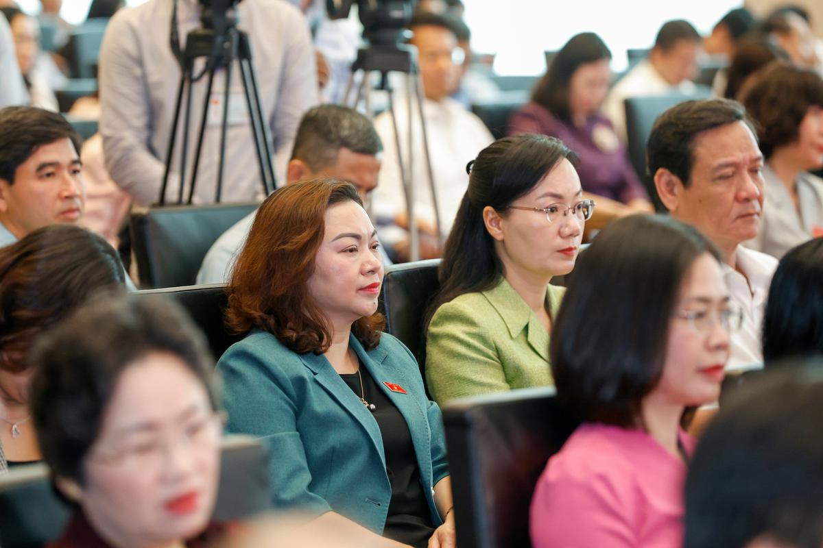 Đề xuất giám sát ngay từ khâu làm luật để ngăn "lợi ích nhóm" - Ảnh 2.