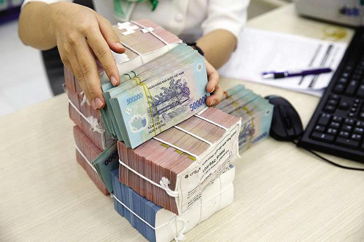 Lãi suất qua đêm liên ngân hàng lao dốc: Thanh khoản bớt căng, lãi suất vay có giảm? - Ảnh 4.