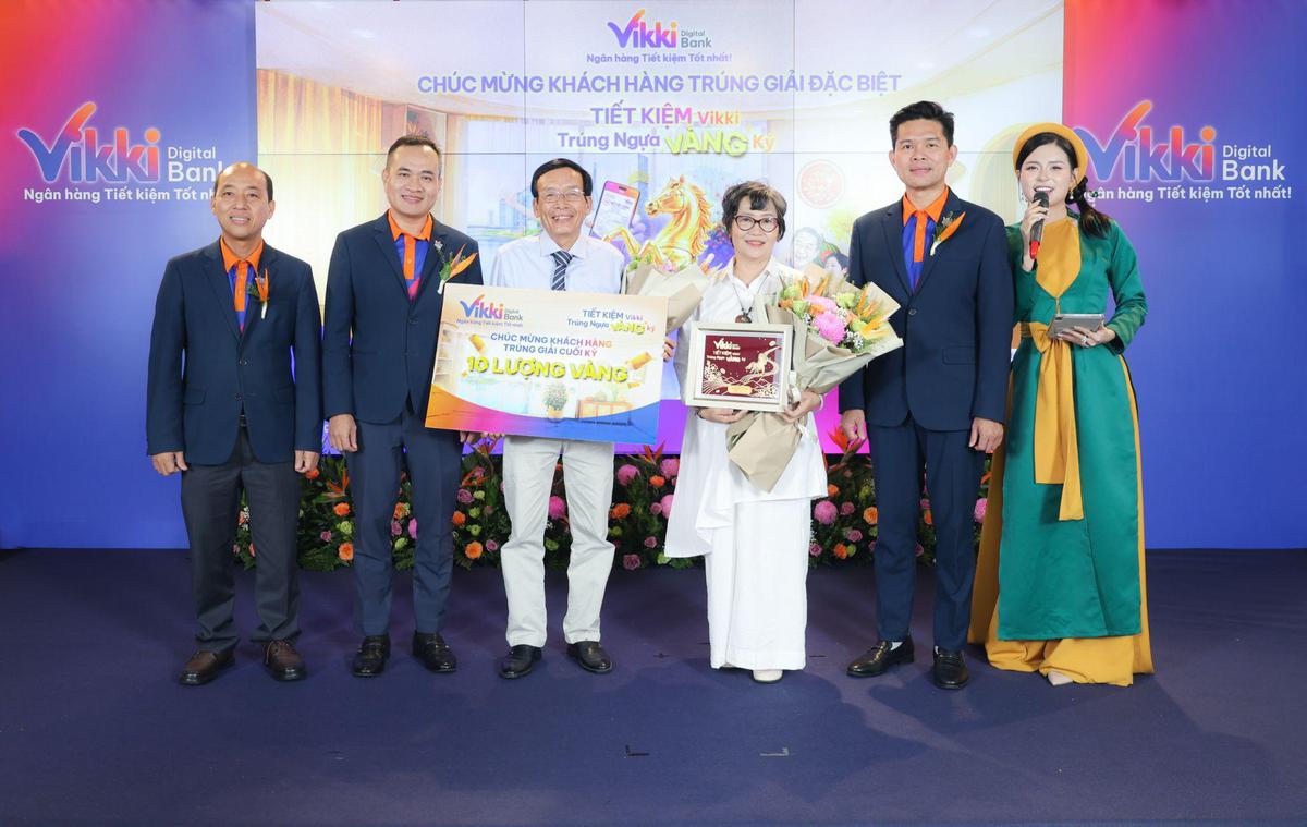 Từ Ngựa Vàng đến Bóng Vàng: Vikki Digital Bank lan tỏa mùa tiết kiệm sinh lời, trúng lớn - Ảnh 1.