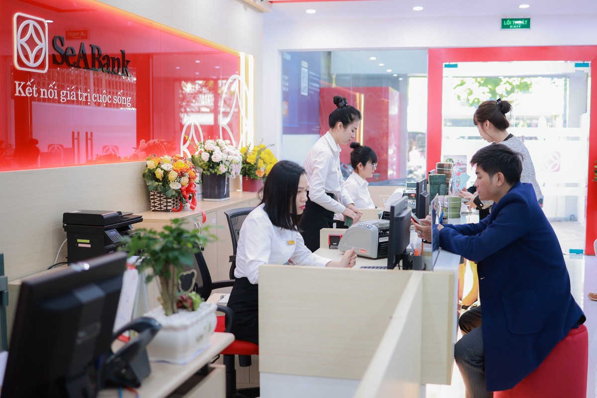 SeABank tăng 23 bậc, lần thứ 3 liên tiếp góp mặt trong bảng xếp hạng Fortune Southeast Asia 500 - Ảnh 1.
