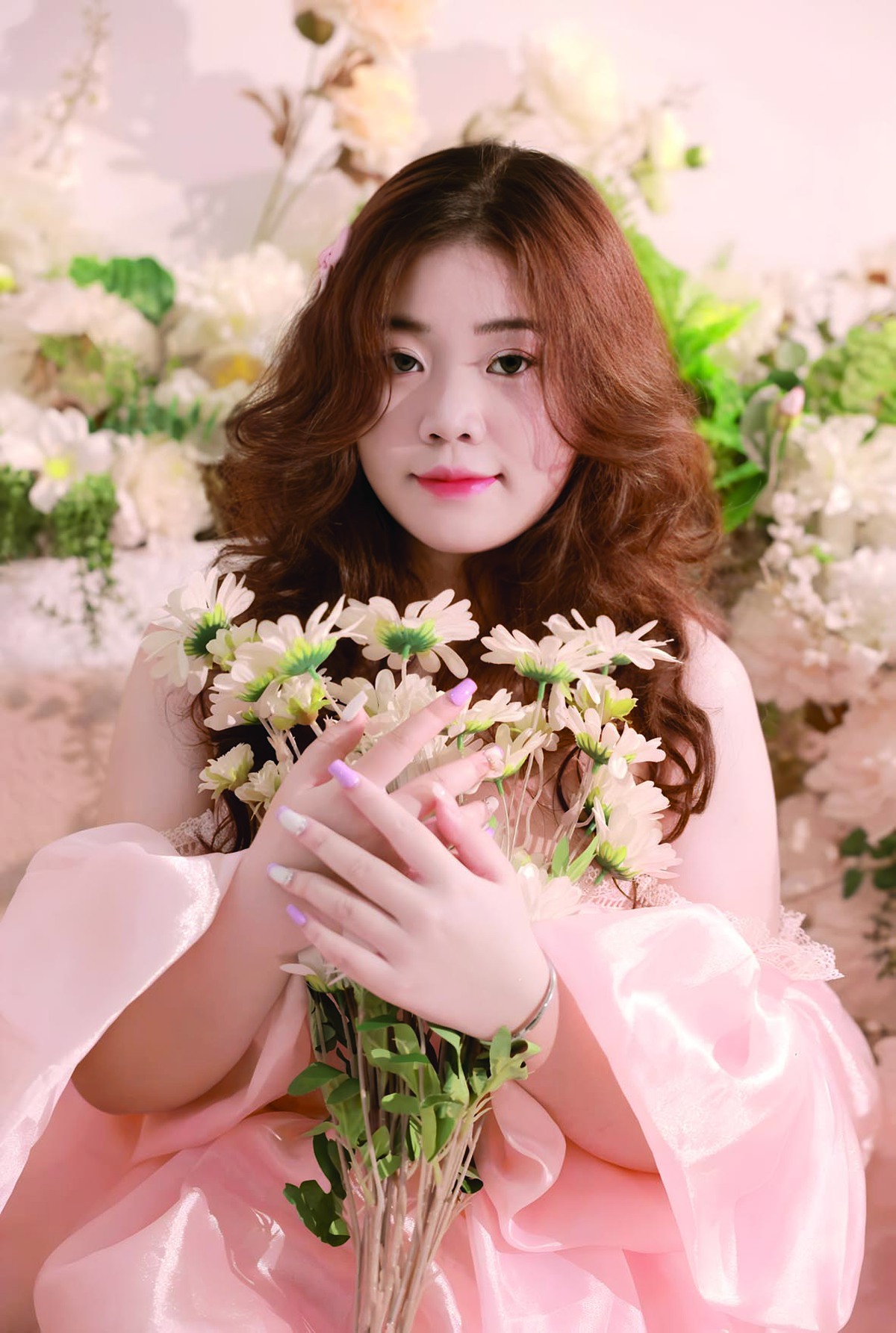 Mẹ “buông tay” để con tìm lối đi riêng- Ảnh 1.