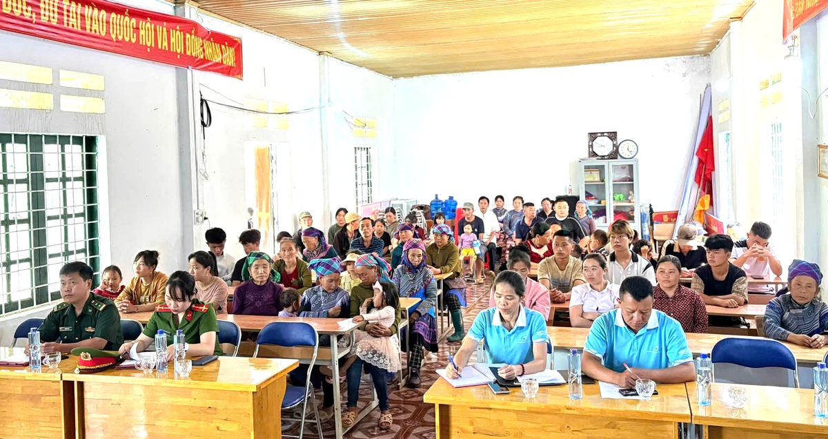 Lào Cai: Ra mắt 3 mô hình "Chi hội phụ nữ hạnh phúc - Chi hội phụ nữ số - Chi hội phụ nữ không ma túy"- Ảnh 2.