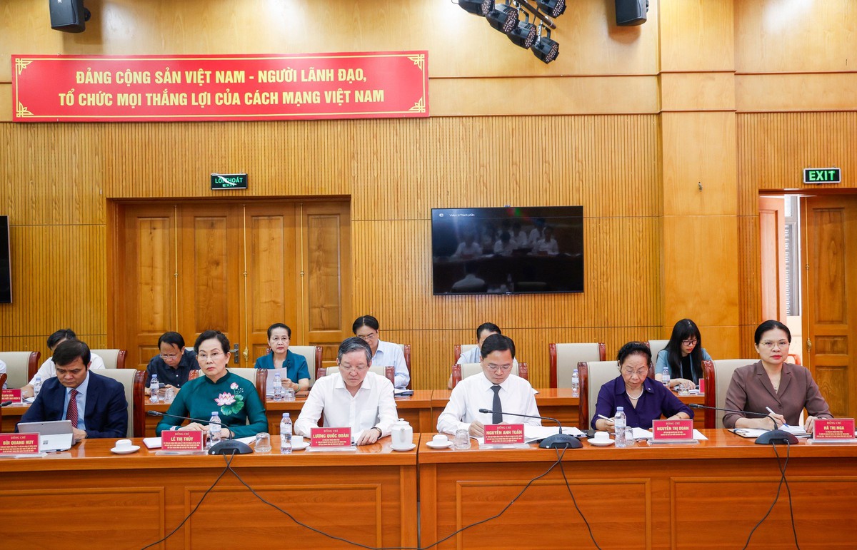 Trung ương Hội LHPN Việt Nam nhận Huân chương Lao động Hạng Ba về thành tích thực hiện tinh gọn bộ máy- Ảnh 3.