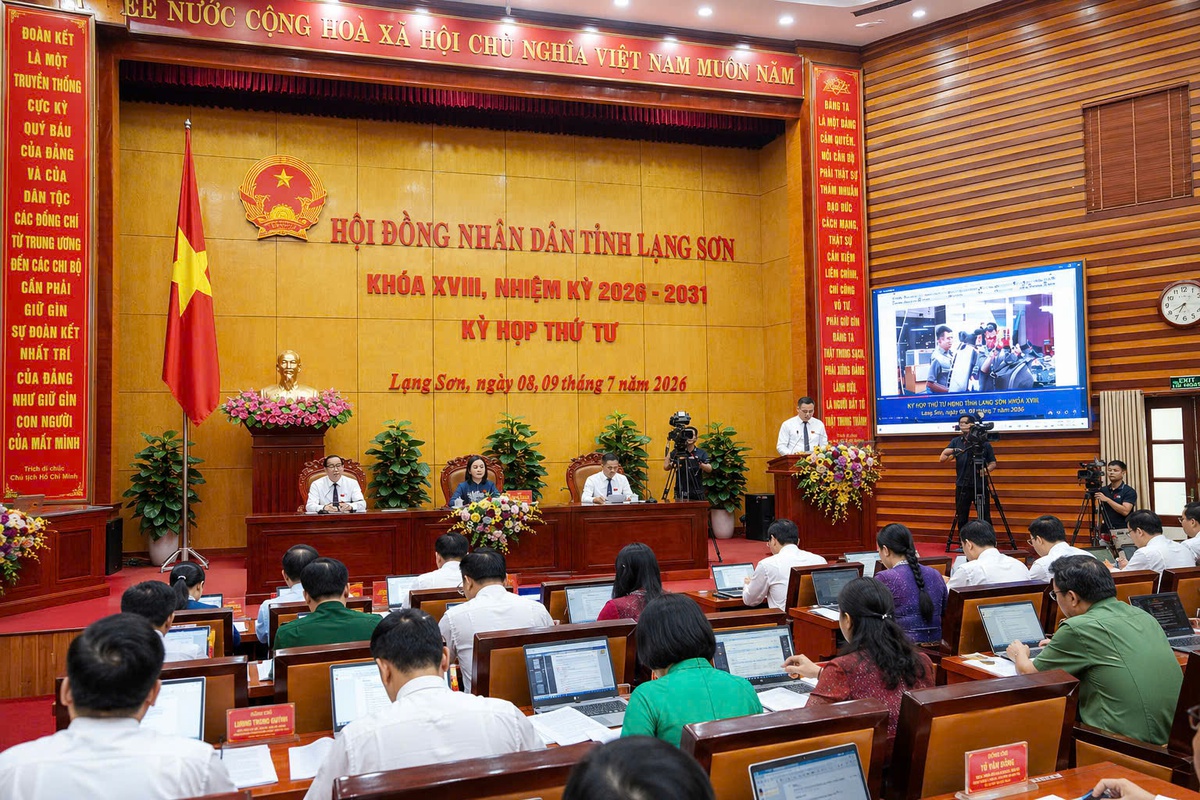 Lạng Sơn: Thu ngân sách vượt dự toán, giải ngân đầu tư công thuộc nhóm dẫn đầu- Ảnh 3.