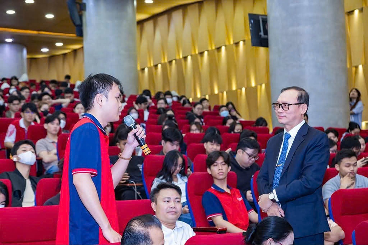 Từ vụ việc ở Tuyên Quang, nhìn lại 20 năm chống gian lận thi cử - Ảnh 3.