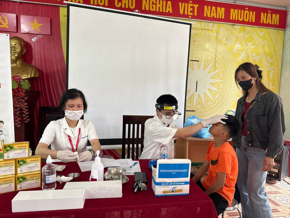 Thuốc ho bổ phế Bảo Thanh đồng hành khám chữa bệnh tình nguyện tại Tuyên Quang- Ảnh 2.