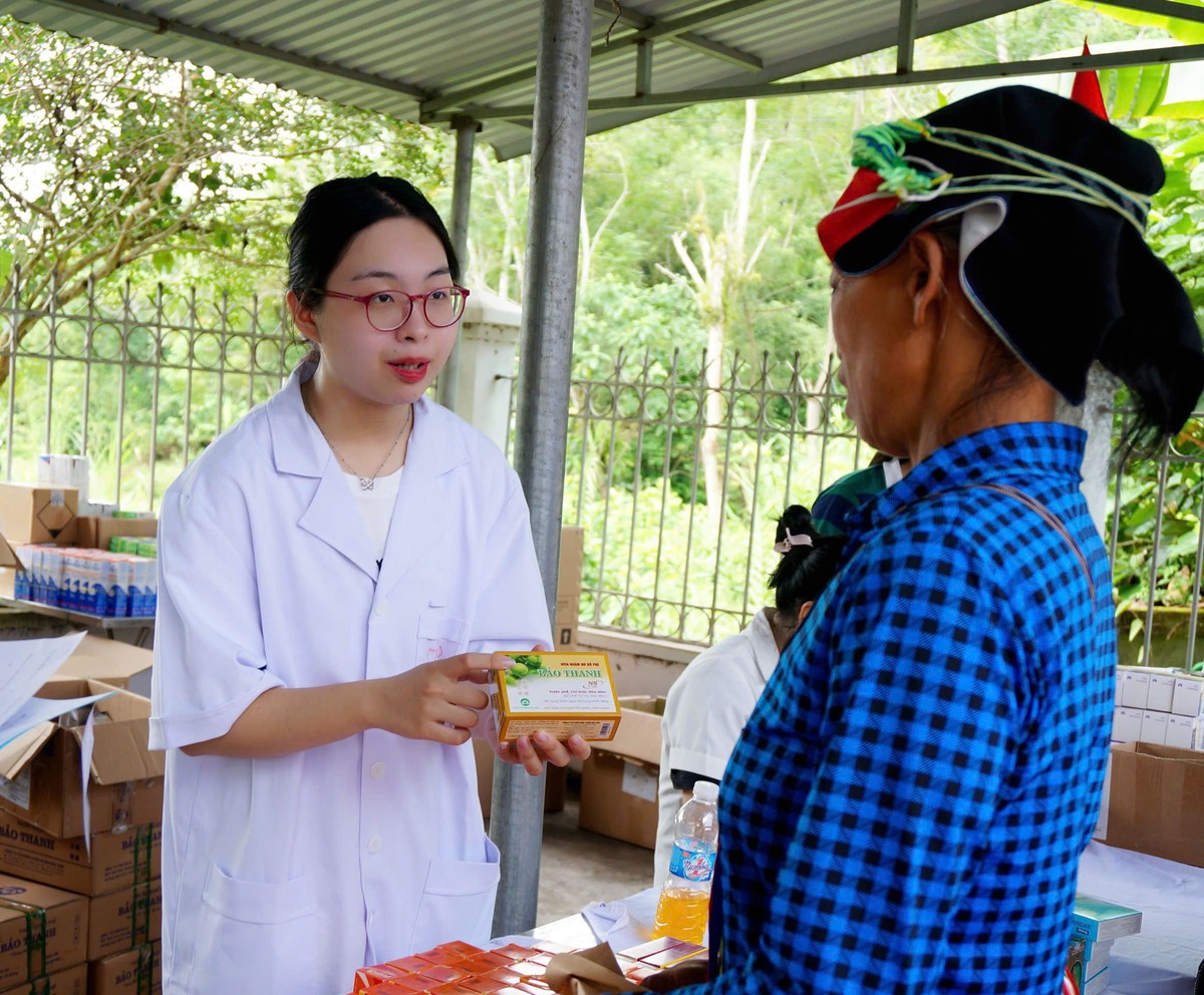 Thuốc ho bổ phế Bảo Thanh đồng hành khám chữa bệnh tình nguyện tại Tuyên Quang- Ảnh 4.