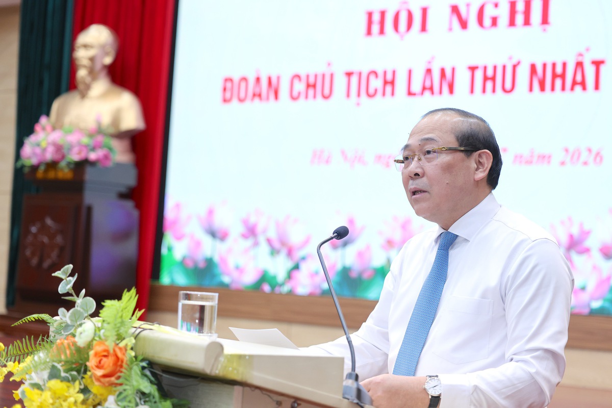 MTTQ Việt Nam: Ban hành chương trình làm việc toàn khóa và định hướng đột phá năm 2027 - Ảnh 1.