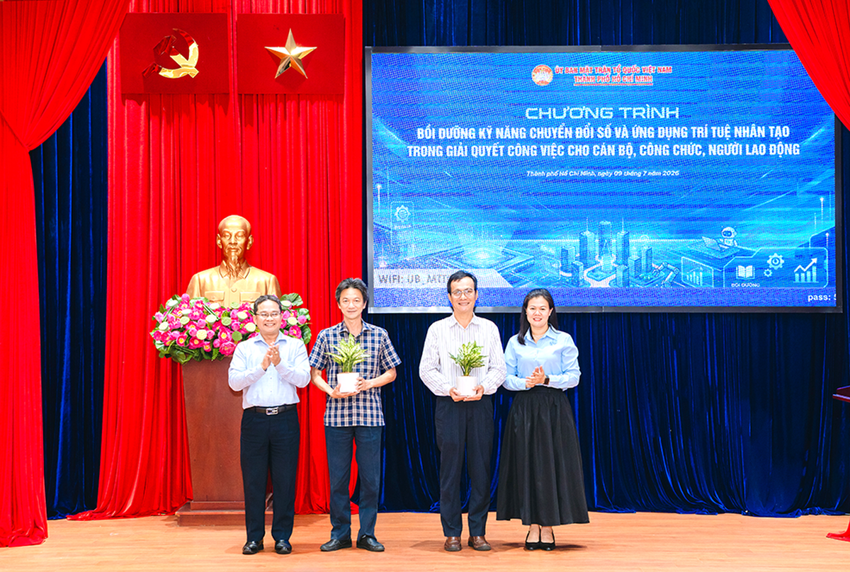 Tăng cường chuyển đổi số và ứng dụng AI: Bước chuyển mình của hệ thống Mặt trận TPHCM- Ảnh 5.