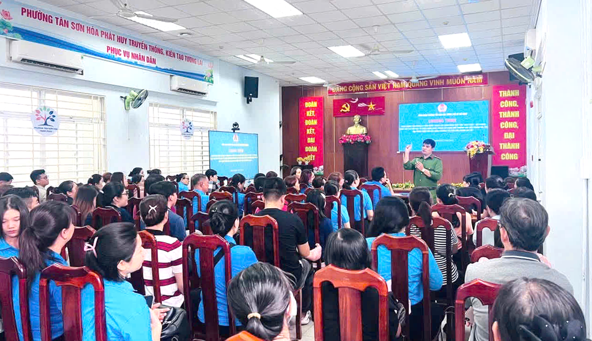 TPHCM: Chung tay xây dựng môi trường làm việc "sạch", nói không với ma túy- Ảnh 1.