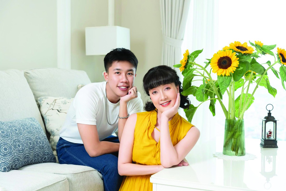 Nghệ sĩ Vân Dung: Nụ cười là "mỹ phẩm" tự nhiên nhất- Ảnh 2.