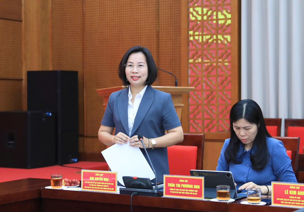 Bí thư Thành ủy Hà Nội: Xây dựng hệ thống Mặt trận thực sự "gần dân, sát dân, vì Nhân dân"- Ảnh 2.