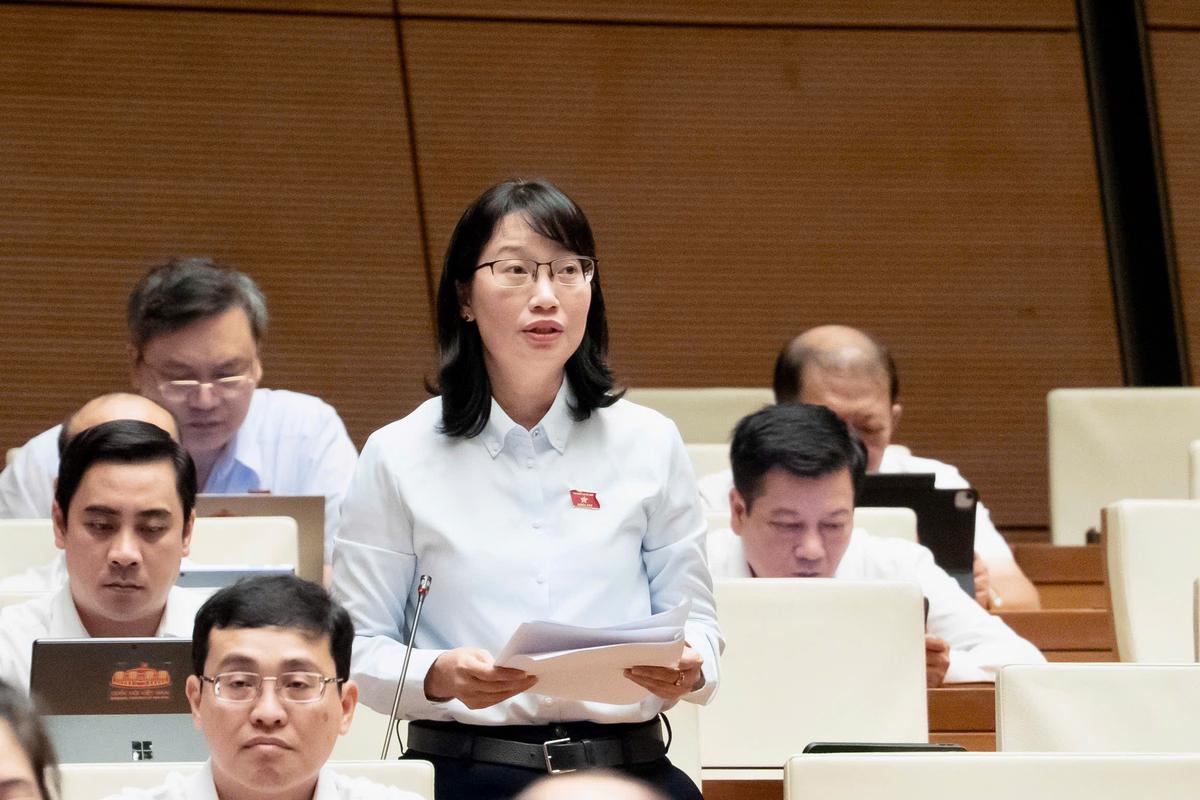 Hỗ trợ lao động nữ đi làm việc nước ngoài: Cần "rõ đầu mối, rõ thời hạn, rõ trách nhiệm"- Ảnh 1.