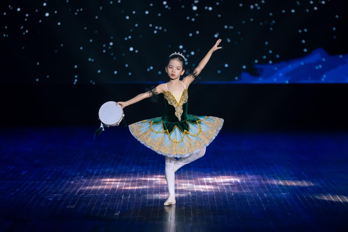 Tài năng nhí toả sáng trên sân khấu "Tinh hoa Vũ đạo nhí 2026" - Ảnh 1.