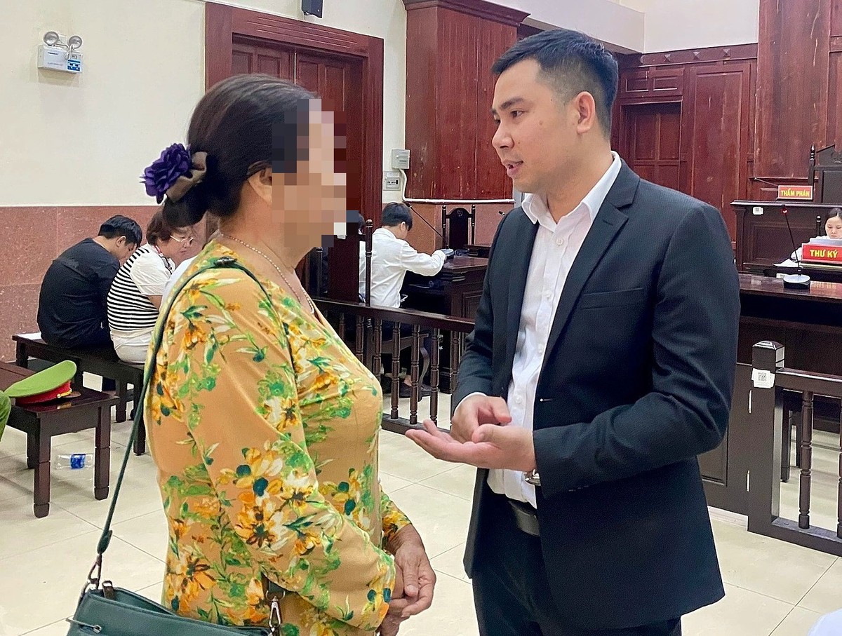 Tòa không công nhận di chúc của cố nghệ sĩ Đức Tiến, phân chia di sản theo pháp luật - Ảnh 1.