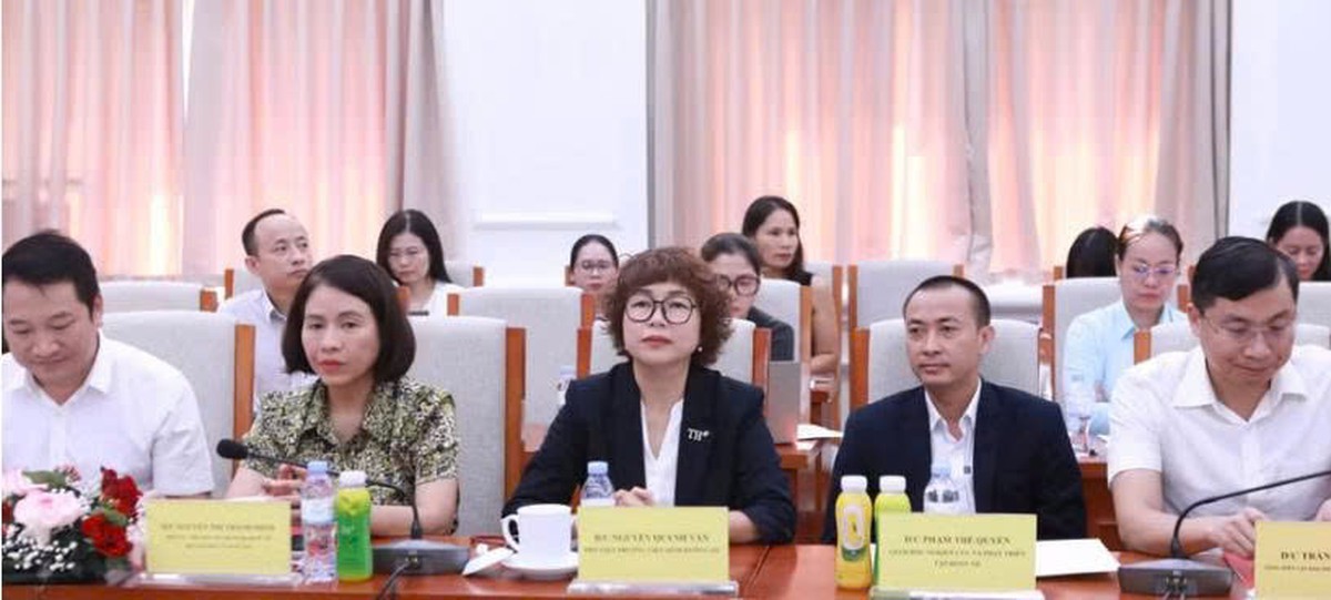 Tăng nguồn lực chăm sóc sức khỏe học đường - Ảnh 2.