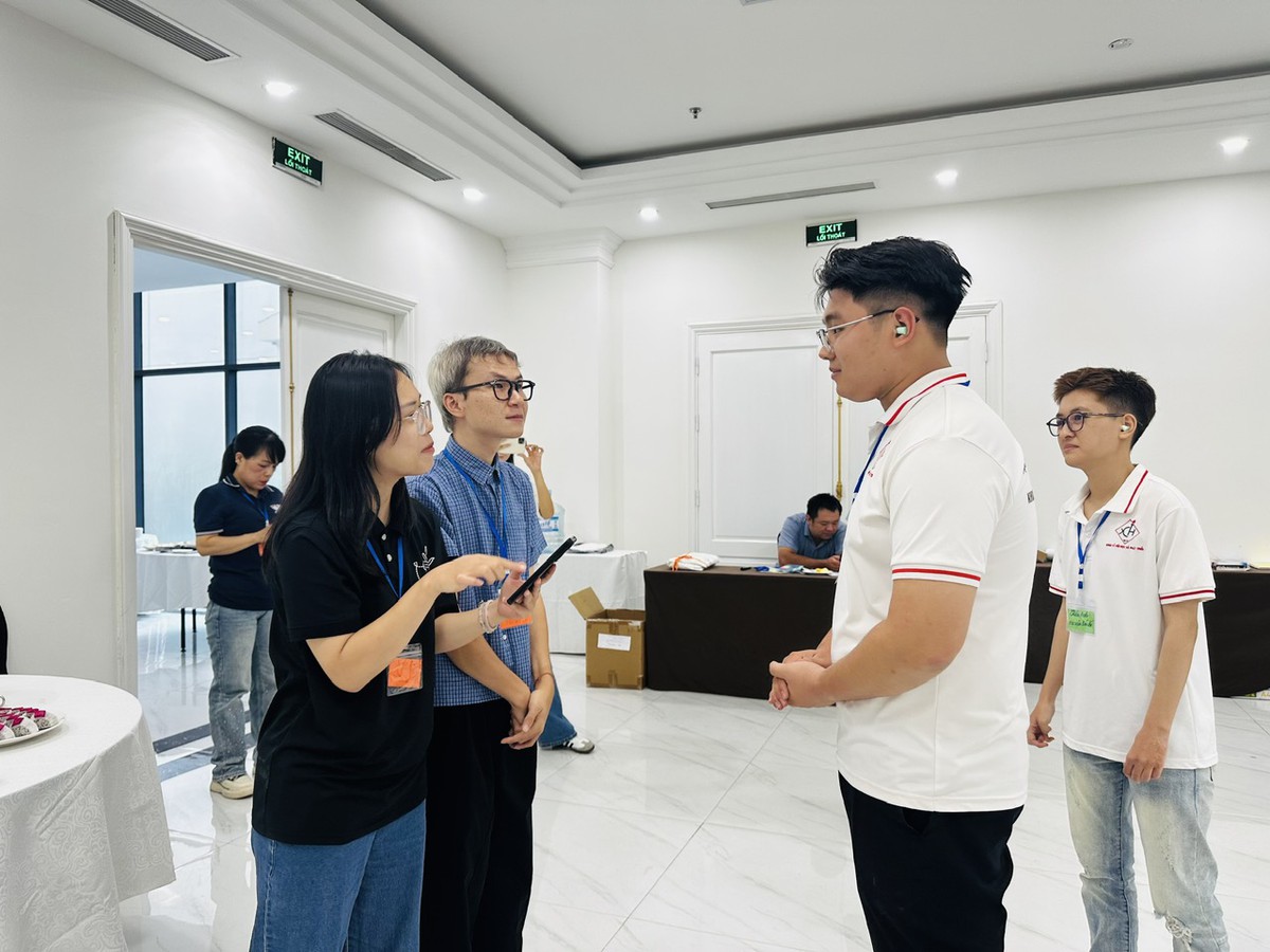 Truyền thông về người khuyết tật: Phản ánh đúng rào cản thay vì giật gân bi kịch hóa- Ảnh 2.