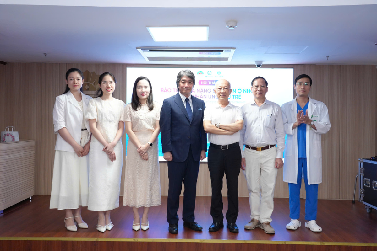 Trữ đông mô buồng trứng: Hy vọng mới cho phụ nữ trẻ bị ung thư - Ảnh 2.