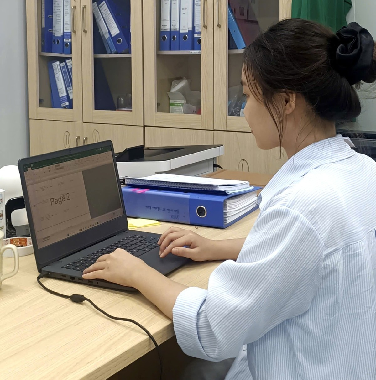 Tăng trưởng kinh tế có đi cùng chất lượng việc làm của lao động nữ? - Ảnh 1.