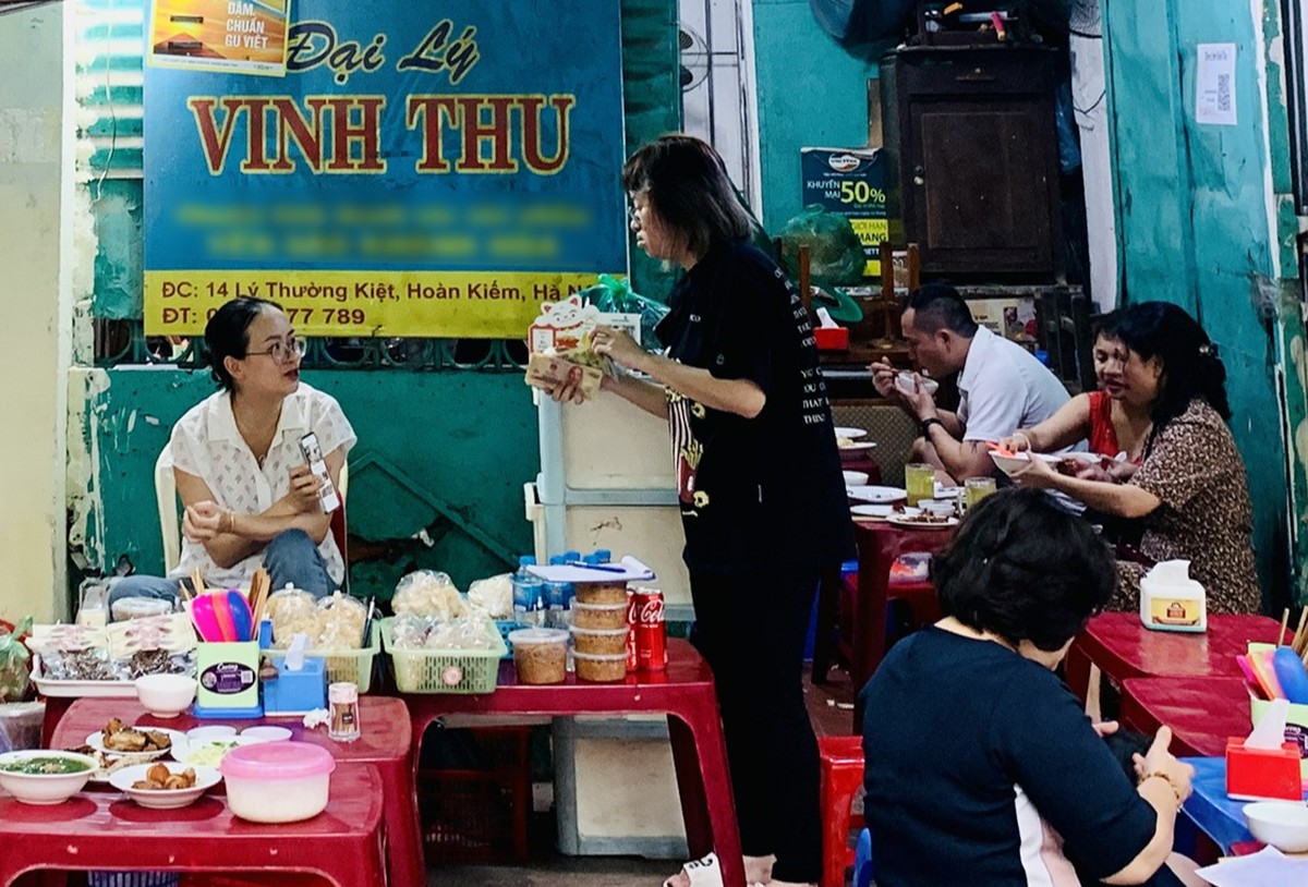 Giảm 30% thuế và nâng ngưỡng 10 tỷ: Cần tháo gỡ tiếp nút thắt thủ tục cho hộ, cá nhân kinh doanh và doanh nghiệp nhỏ - Ảnh 1.