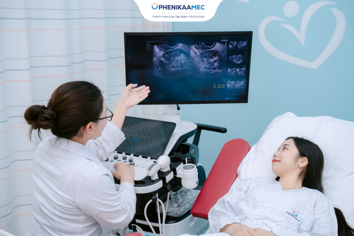 Nữ giới chưa có gia đình có nên khám sức khỏe không? Chuyên gia giải đáp - Ảnh 1.