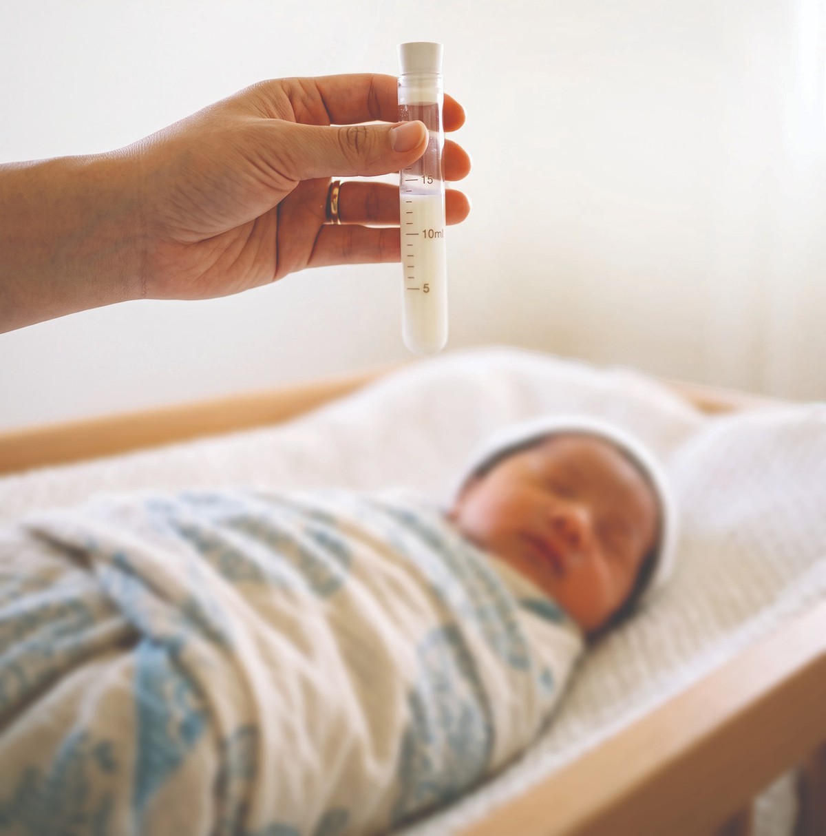 Ngân hàng sữa mẹ cho trẻ sinh non- Ảnh 1.