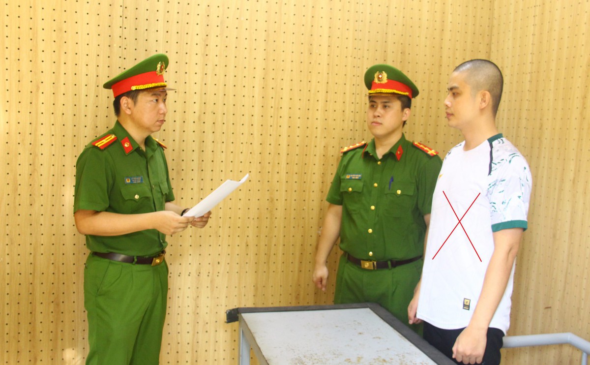Nợ tiền nhiều người vì ăn chơi, thanh niên lập công ty lừa đảo hàng tỷ đồng - Ảnh 1.