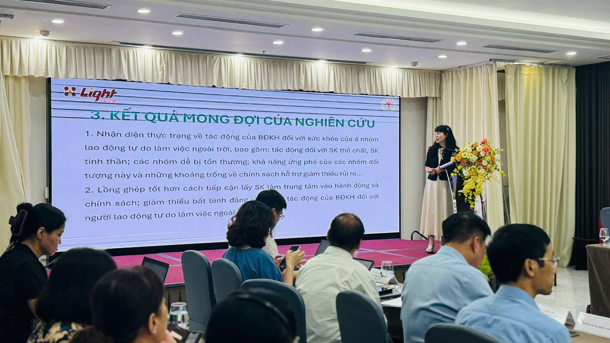 Gần 55% số người làm việc ngoài trời gặp vấn đề về sức khỏe tâm thần - Ảnh 1.