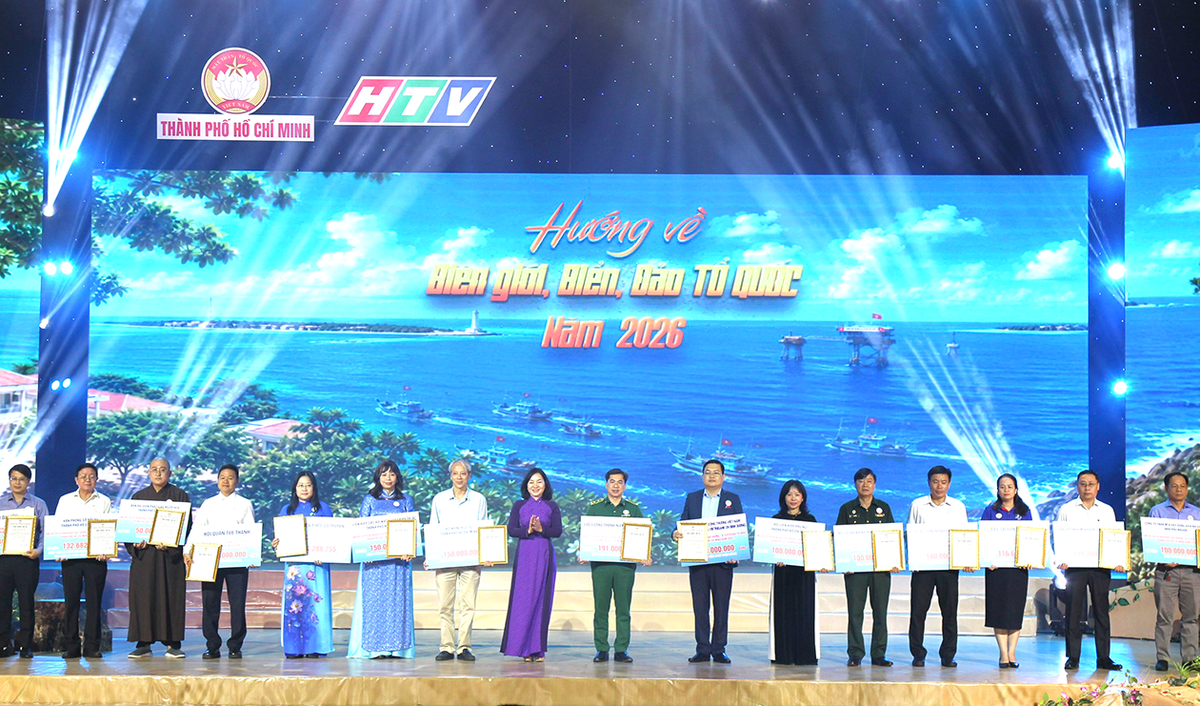 TPHCM: Hơn 55 tỷ đồng chung tay hướng về biên giới, biển đảo Tổ quốc - Ảnh 3.