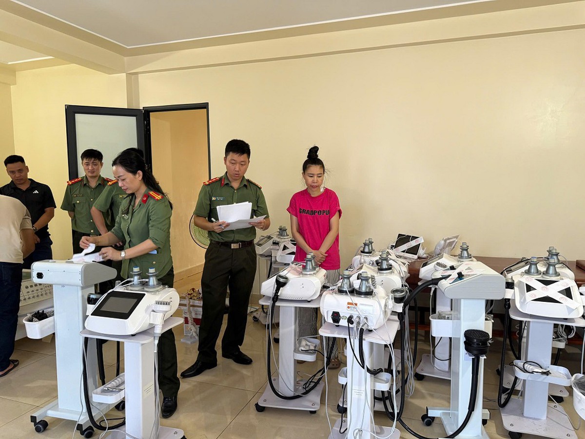 “Tiêm giả” chữa xương khớp, lừa gần 300 người hơn 9 tỷ đồng - Ảnh 1.