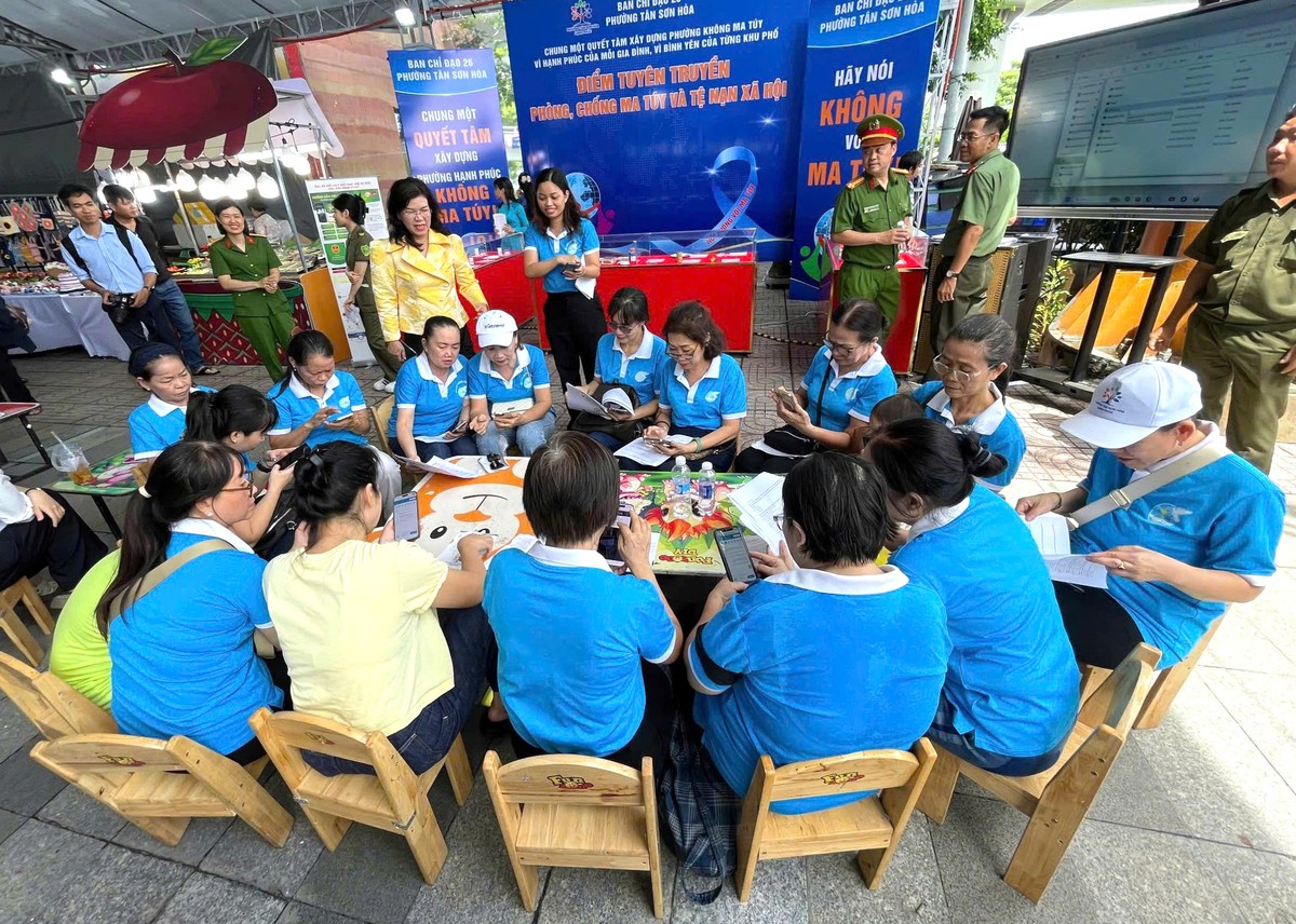 TPHCM: Hàng ngàn hội viên, phụ nữ hào hứng tham gia cuộc thi về BHYT, BHXH- Ảnh 4.