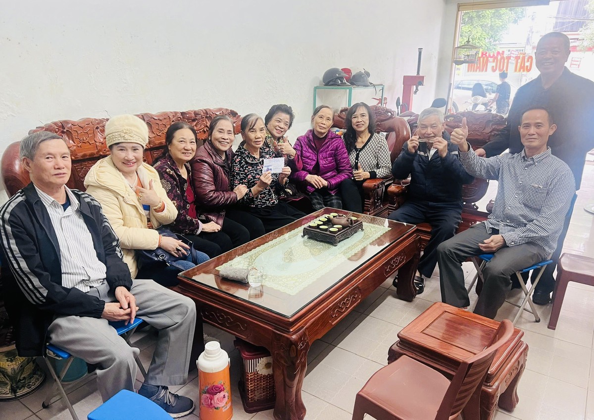 Nghĩa hưu rồi, nghĩa tình đồng đội vẫn còn nguyên - Ảnh 1.