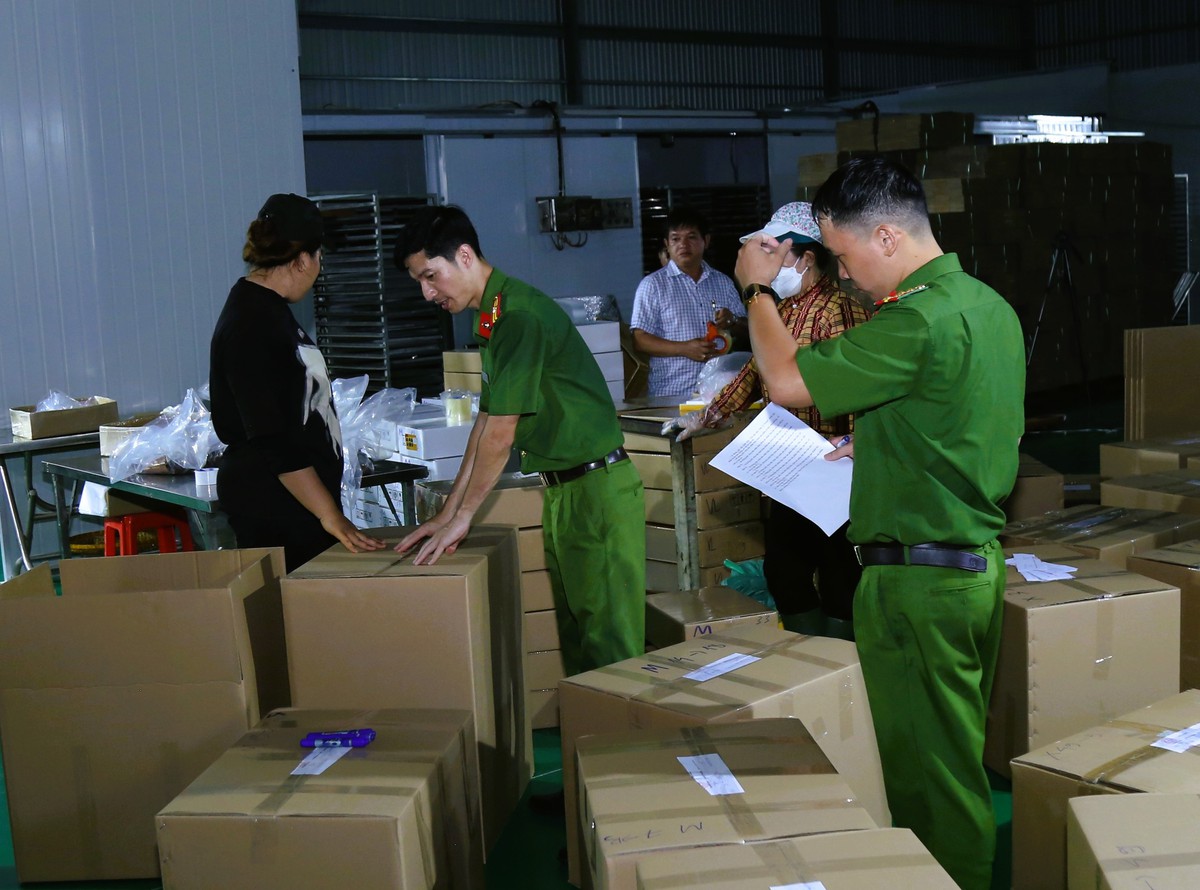 Biến 130 tấn thịt trâu Ấn Độ thành 65 tấn “khô bò”, thu khoảng 21 tỷ đồng - Ảnh 3.