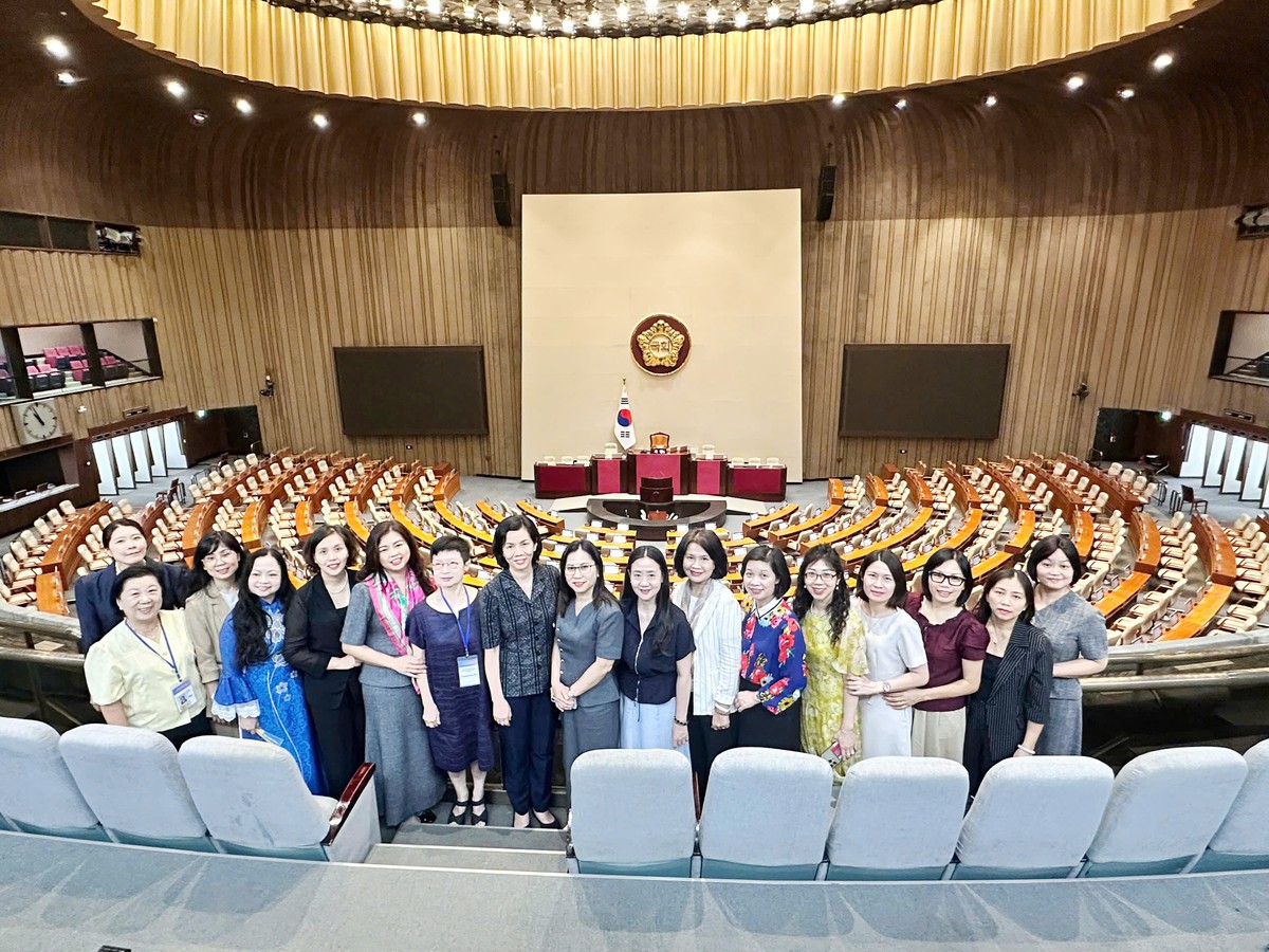 Nâng cao quyền năng kinh tế của phụ nữ trong kỷ nguyên số: Đổi mới sáng tạo và Phát triển bao trùm- Ảnh 2.