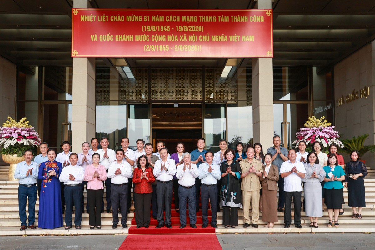 Gặp mặt đại biểu Quốc hội khóa XVI thuộc khối Mặt trận: Phát huy trí tuệ và trách nhiệm đại diện Nhân dân- Ảnh 5.