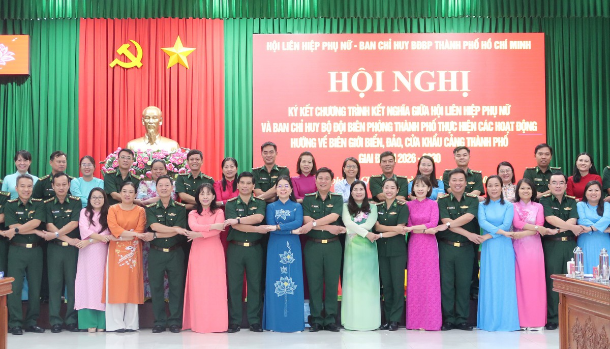 Hội LHPN TPHCM kết nghĩa với Bộ đội Biên phòng Thành phố- Ảnh 8.