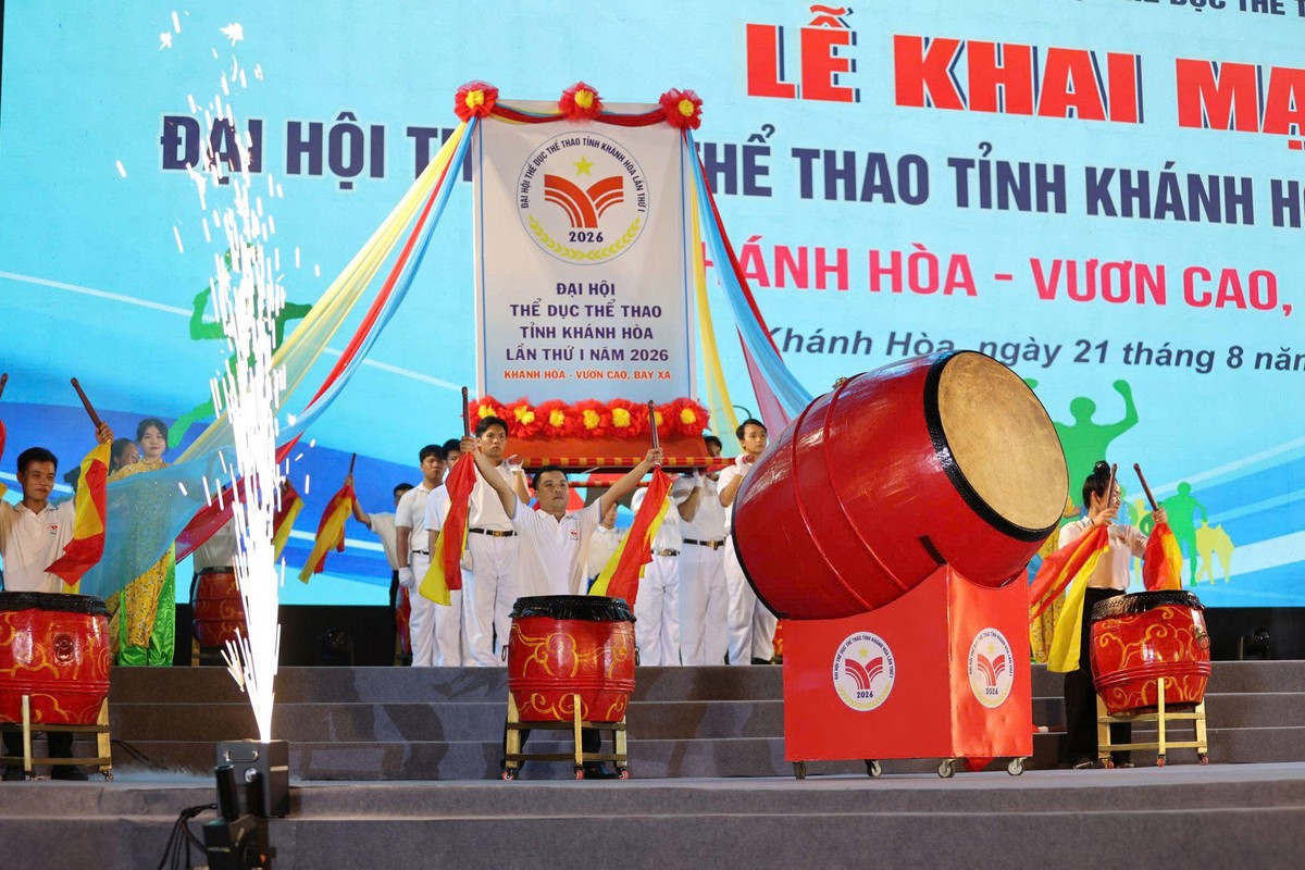 Khánh Hòa khai mạc Đại hội Thể dục Thể thao lần thứ I - Ảnh 2.