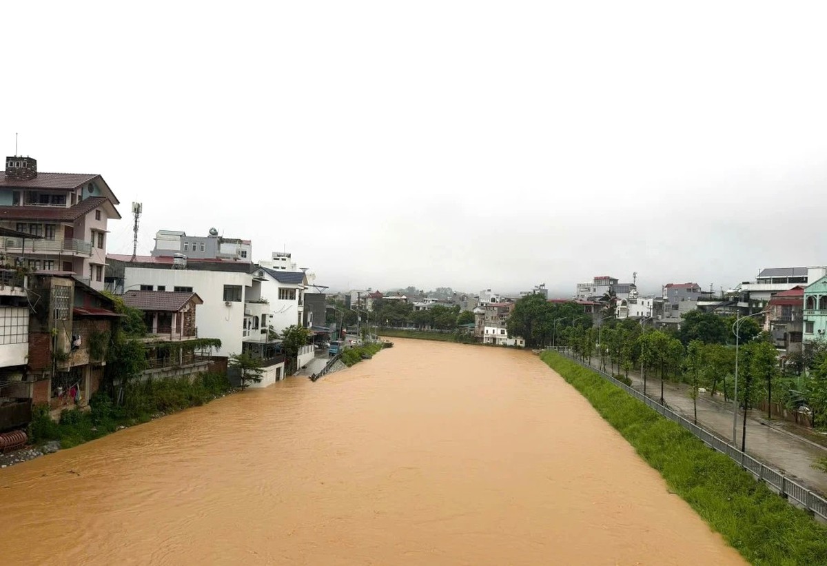 Bão số 4: Huyết mạch giao thông giữa Lạng Sơn và Cao Bằng bị chia cắt- Ảnh 3.